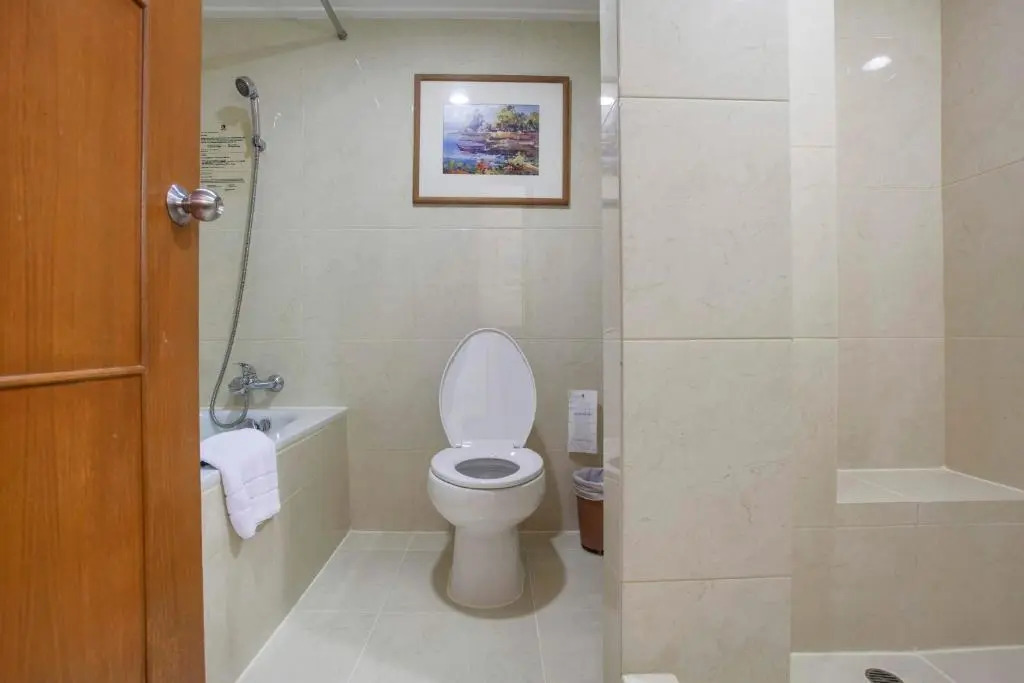 Паттайя: Cholchan Pattaya Beach Resort