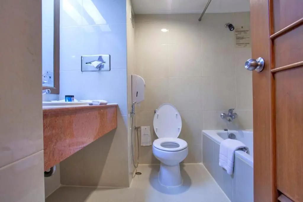 Паттайя: Cholchan Pattaya Beach Resort