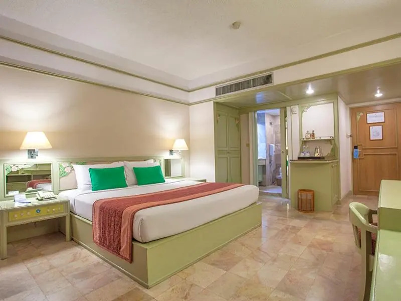 Паттайя: Cholchan Pattaya Beach Resort
