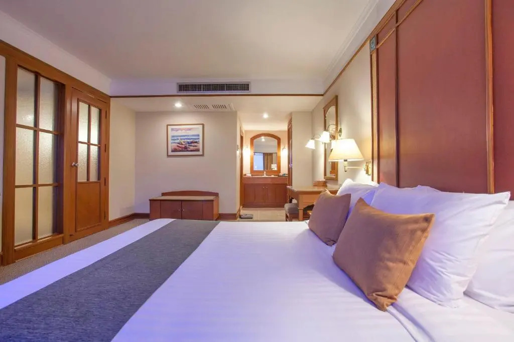 Паттайя: Cholchan Pattaya Beach Resort