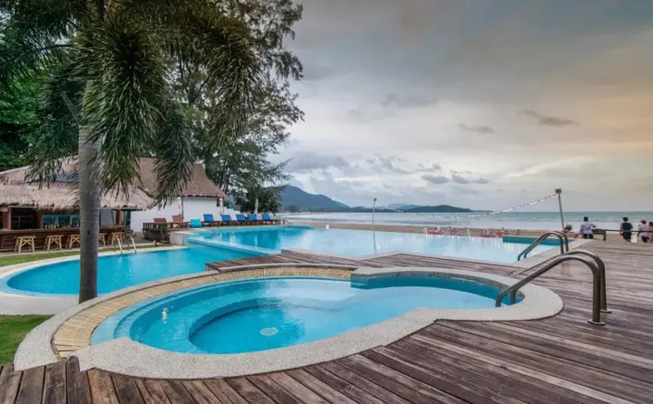 Ланта: Twin Bay Resort