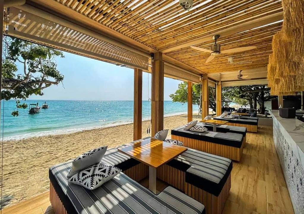 Пхи-Пхи-Дон: Phi Phi Holiday Resort – SHA Extra Plus