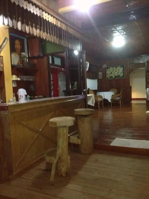 Мэхонгсон: Kiangdoi House