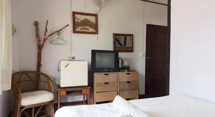 Мэхонгсон: Kiangdoi House
