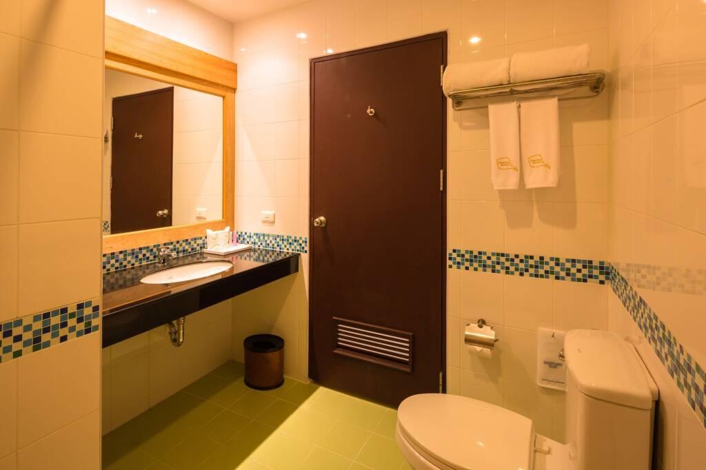 Кату: Sungthong Kamala Beach Resort