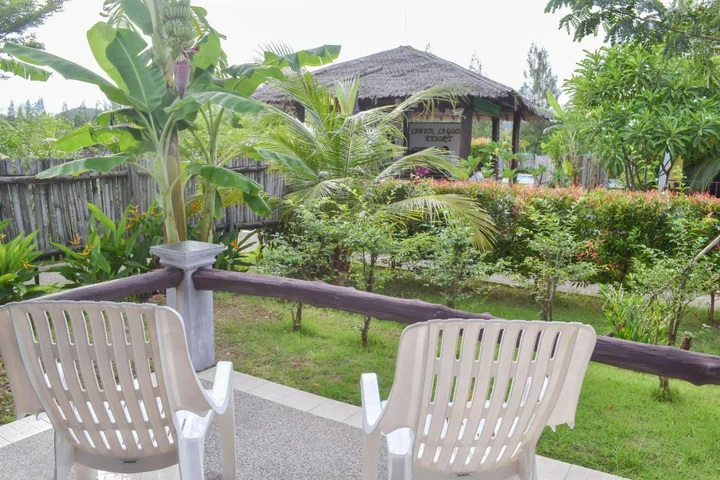 Пхукет: The Villa Laemhin Lagoon Resort