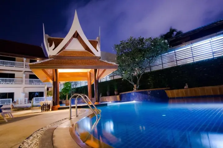 Пхукет: Kata Poolside Resort