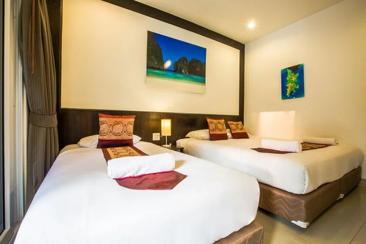 Тхаланг: Phuket Airport Hotel