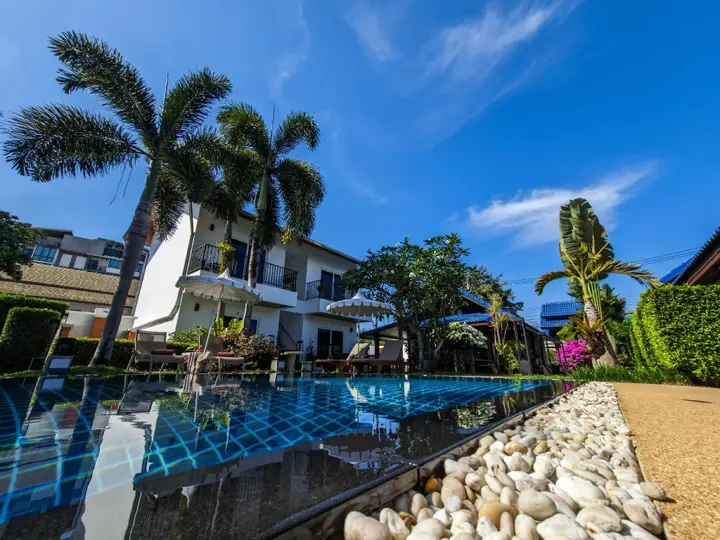 Тхаланг: Phuket Airport Hotel
