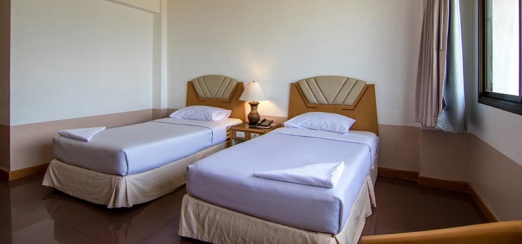 Удонтхани: Karin Hotel