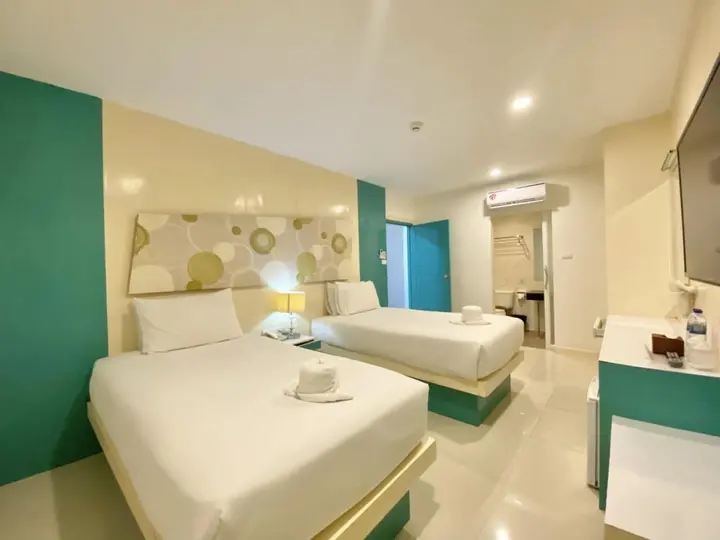 Пхукет: Patong Platinums