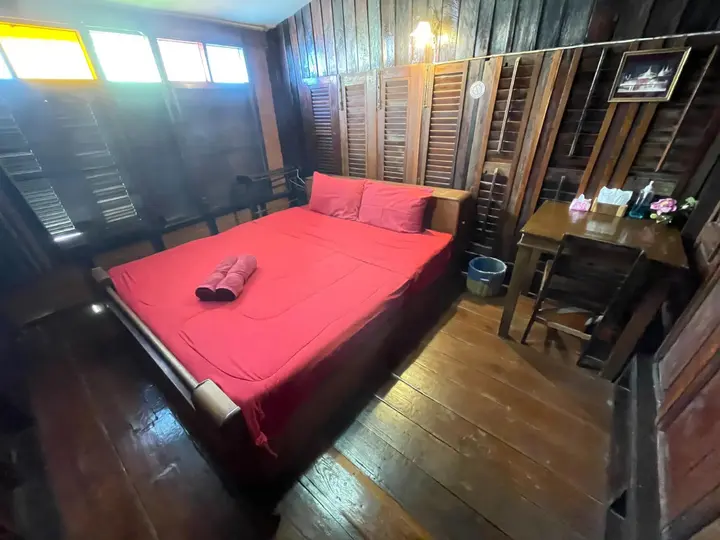 Аюттхая: Baan Are Gong Riverside Homestay