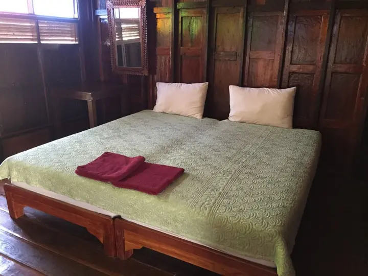 Аюттхая: Baan Are Gong Riverside Homestay