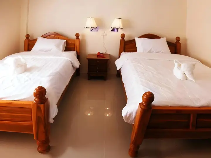 Тхат-Пханом: Pornnarumirt Hotel