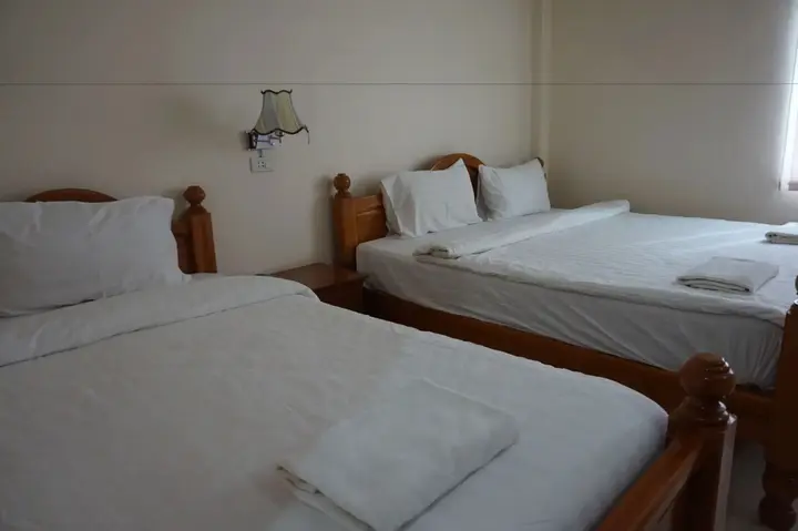 Тхат-Пханом: Pornnarumirt Hotel