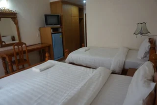 Тхат-Пханом: Pornnarumirt Hotel