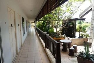 Тхат-Пханом: Thatphanom Place