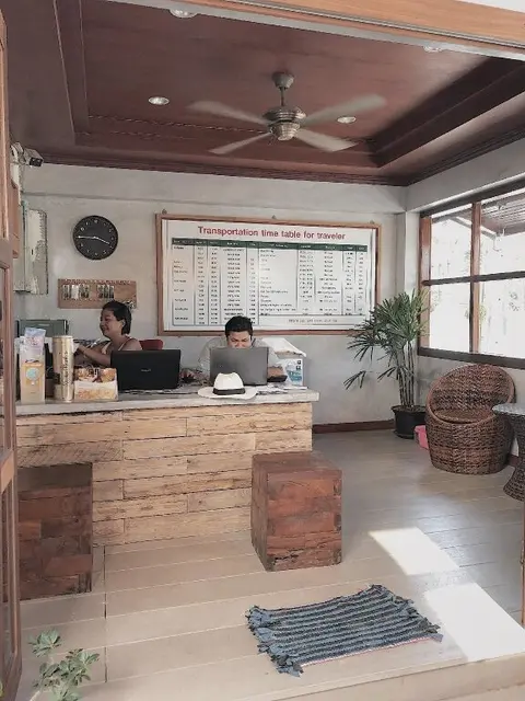 пляж Санрайз: The Reef Hotel & Studios
