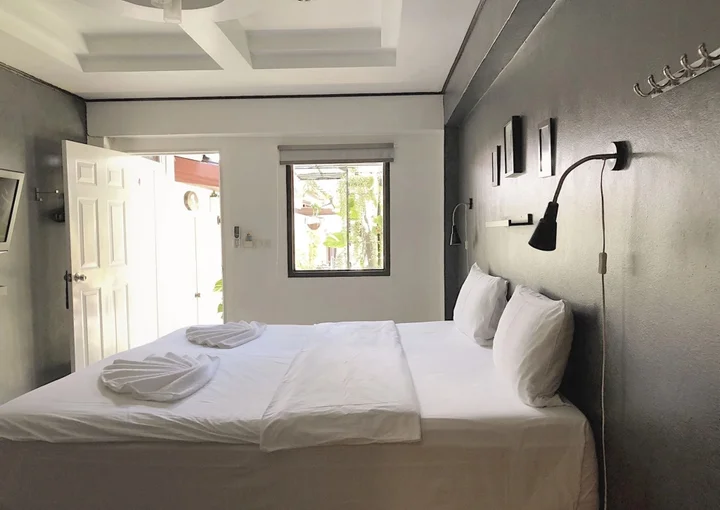 пляж Санрайз: The Reef Hotel & Studios