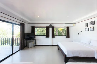 пляж Санрайз: The Reef Hotel & Studios
