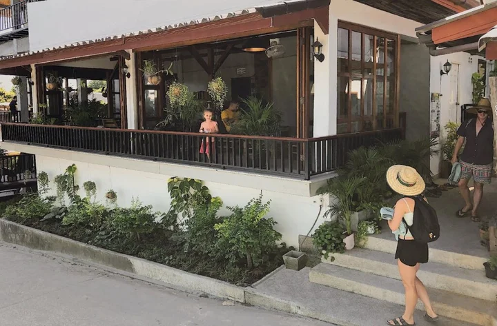 пляж Санрайз: The Reef Hotel & Studios