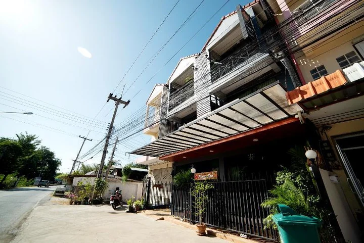 Аюттхая: OYO 465 Krung Kao Traveller Lodge (Vaccinated Staff)