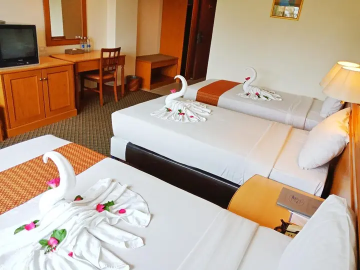 Хатъяй: Sing Golden Place Hotel