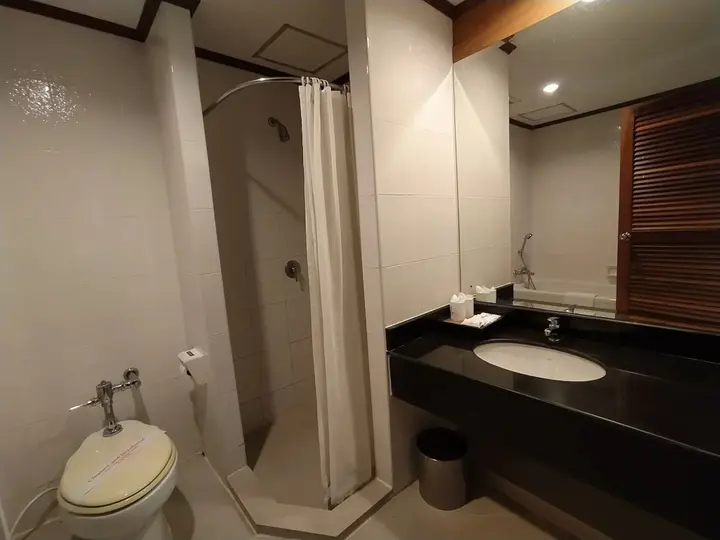 Хатъяй: Sing Golden Place Hotel