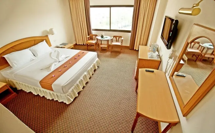 Хатъяй: Sing Golden Place Hotel