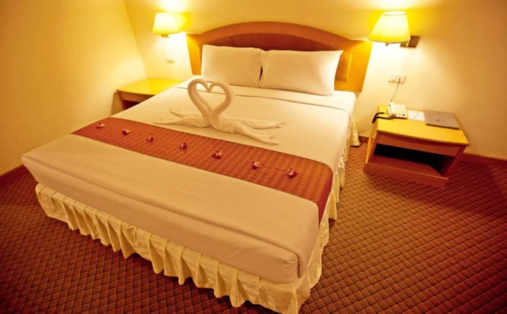 Хатъяй: Sing Golden Place Hotel