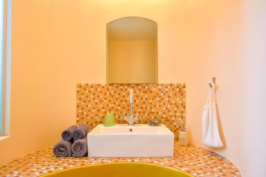 Le Divine Comedie Beach Resort — фото 1