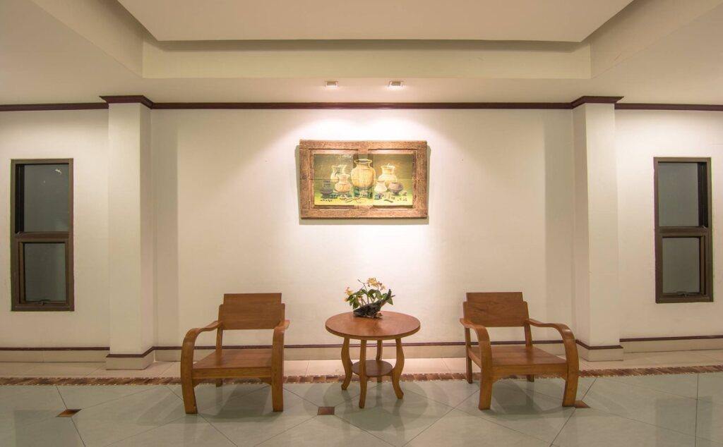 Удонтхани: President Hotel