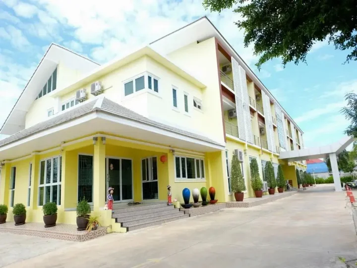 Кхонкэн: All Seasons Residence