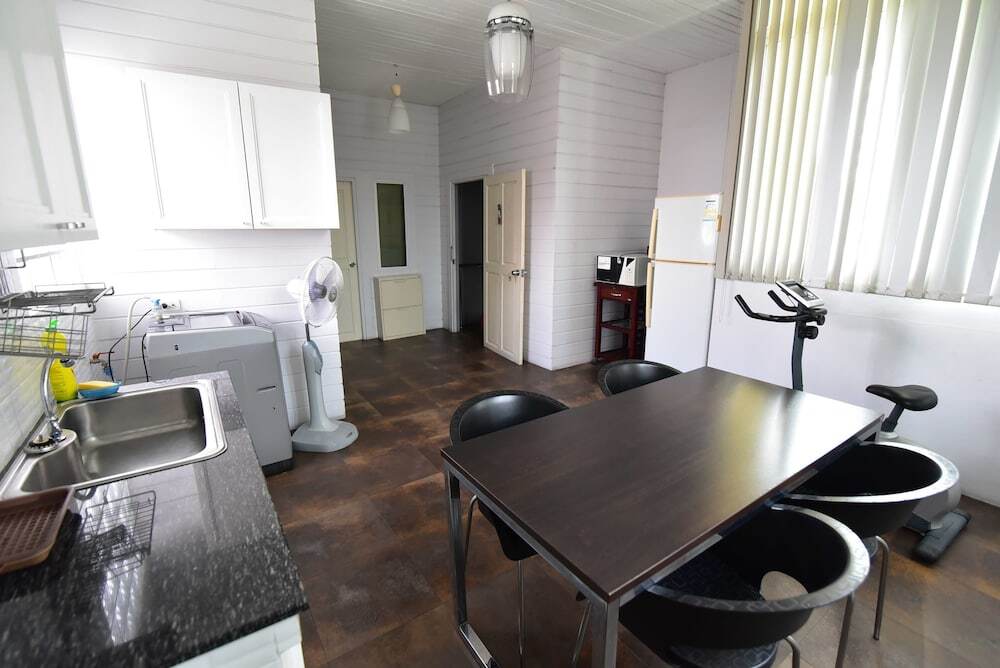 Бангкок: 101 Sukhumvit Service Apartment