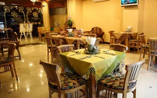 Чиангмай: At Chiang Mai Hotel