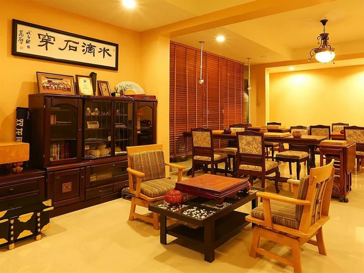 Чиангмай: At Chiang Mai Hotel