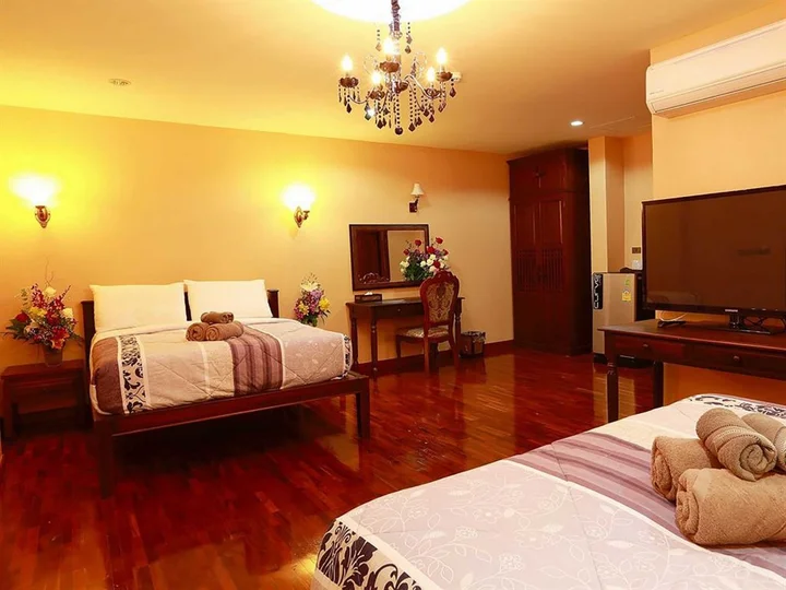 Чиангмай: At Chiang Mai Hotel