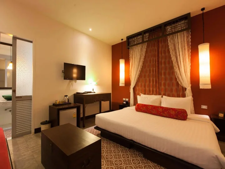 Пхукет: The Memory at On On Hotel