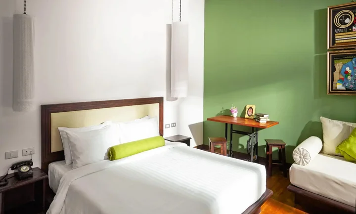 Пхукет: The Memory at On On Hotel