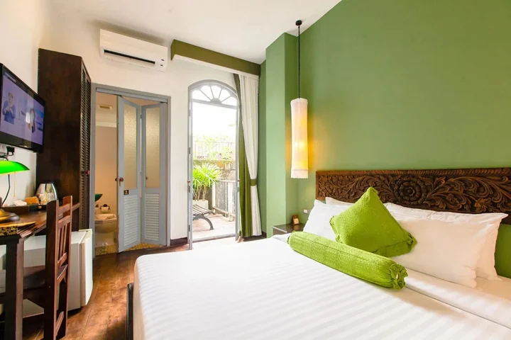 Пхукет: The Memory at On On Hotel