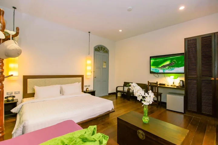 Пхукет: The Memory at On On Hotel