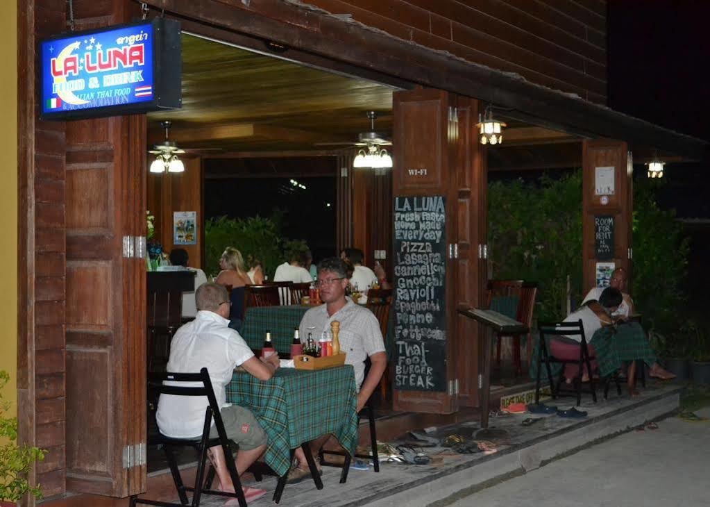 Ко-Липе: La Luna Italian Restaurant & Accommodation