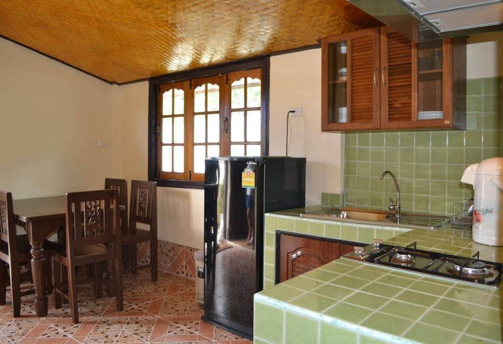 Ко-Липе: La Luna Italian Restaurant & Accommodation