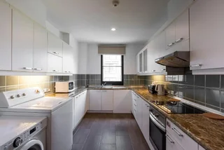 Бангкок: Benviar Tonson Residence