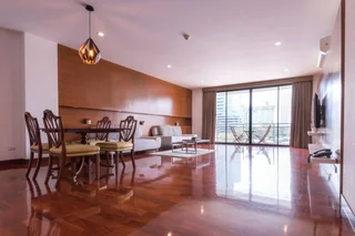 Бангкок: Benviar Tonson Residence