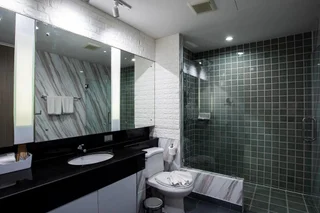 Бангкок: Benviar Tonson Residence