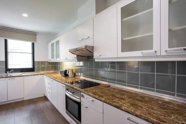 Бангкок: Benviar Tonson Residence