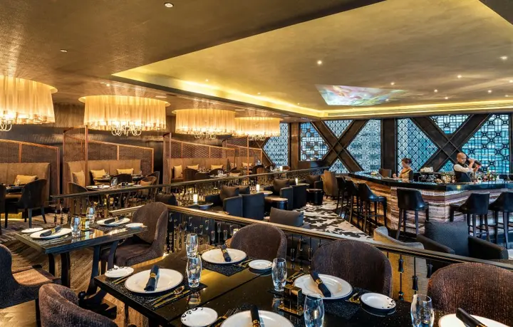 Бангкок: Holiday Inn Bangkok Sukhumvit by IHG
