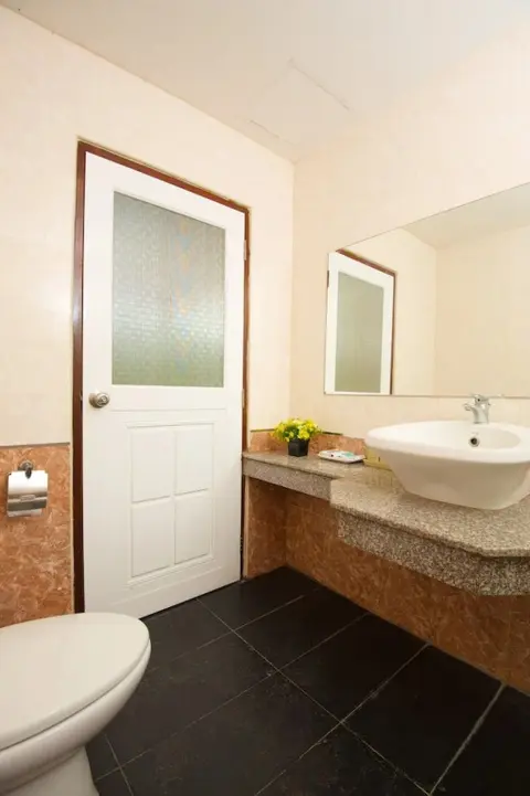 Остров Тау: Wind Beach Resort