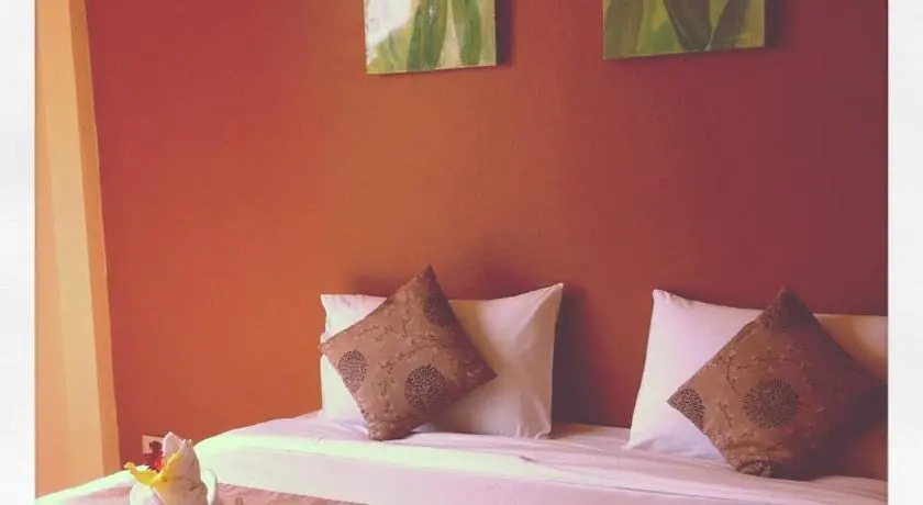 Муанг: Rileys guest house